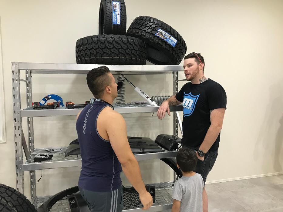 Images Ozzy Tyres Underwood | Southside Cheap Tyres | Brisbane Wheels and Tyres | 4x4 Rims