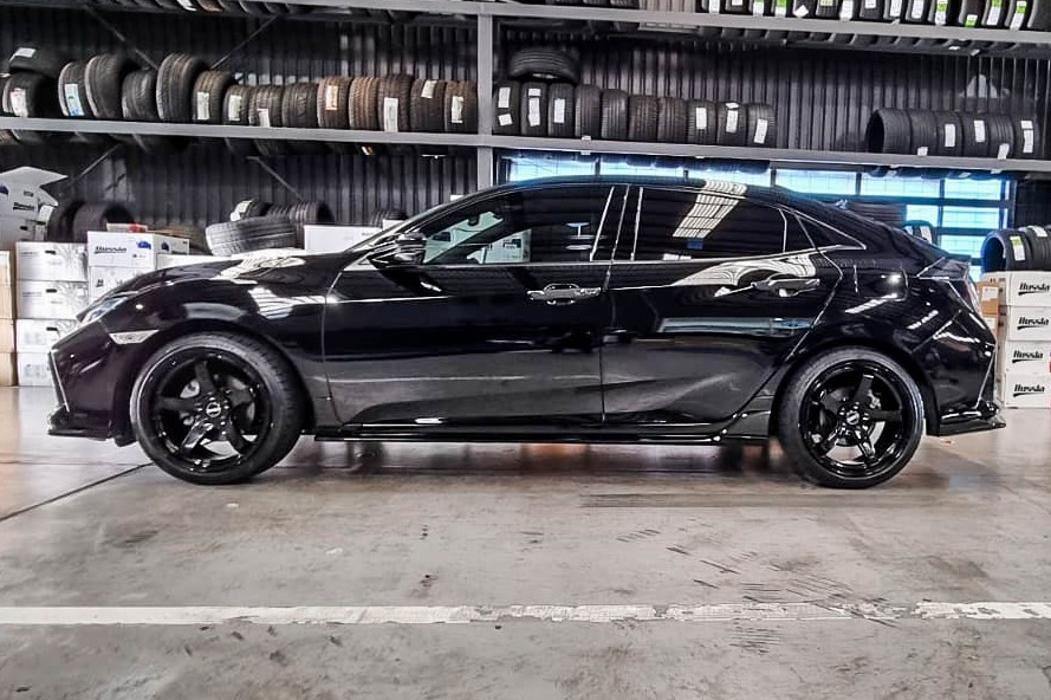 Images Ozzy Tyres Underwood | Southside Cheap Tyres | Brisbane Wheels and Tyres | 4x4 Rims