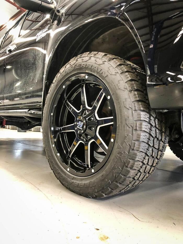 Images Ozzy Tyres Underwood | Southside Cheap Tyres | Brisbane Wheels and Tyres | 4x4 Rims