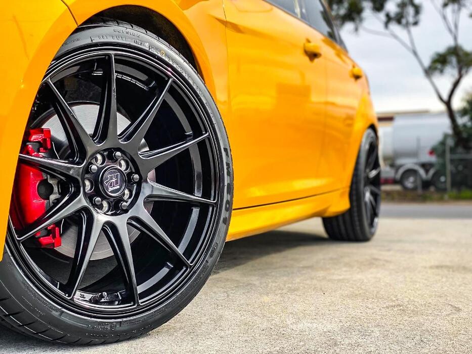 Images Ozzy Tyres Underwood | Southside Cheap Tyres | Brisbane Wheels and Tyres | 4x4 Rims