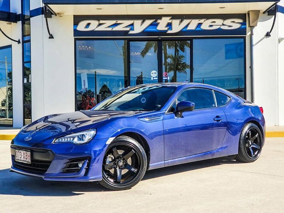 Images Ozzy Tyres Underwood | Southside Cheap Tyres | Brisbane Wheels and Tyres | 4x4 Rims