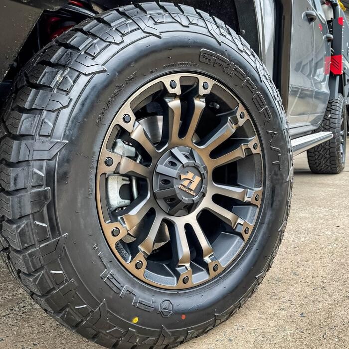 Images Ozzy Tyres Fyshwick | Tyres Canberra | Wheels & Tyres ACT | 4x4 Centre