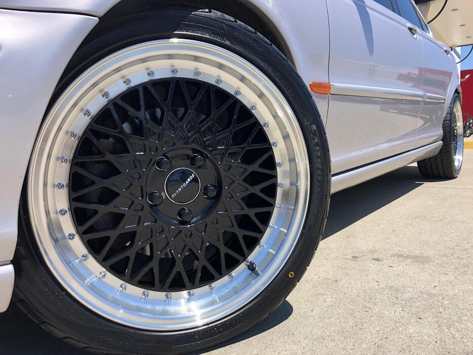 Images Ozzy Tyres Fyshwick | Tyres Canberra | Wheels & Tyres ACT | 4x4 Centre