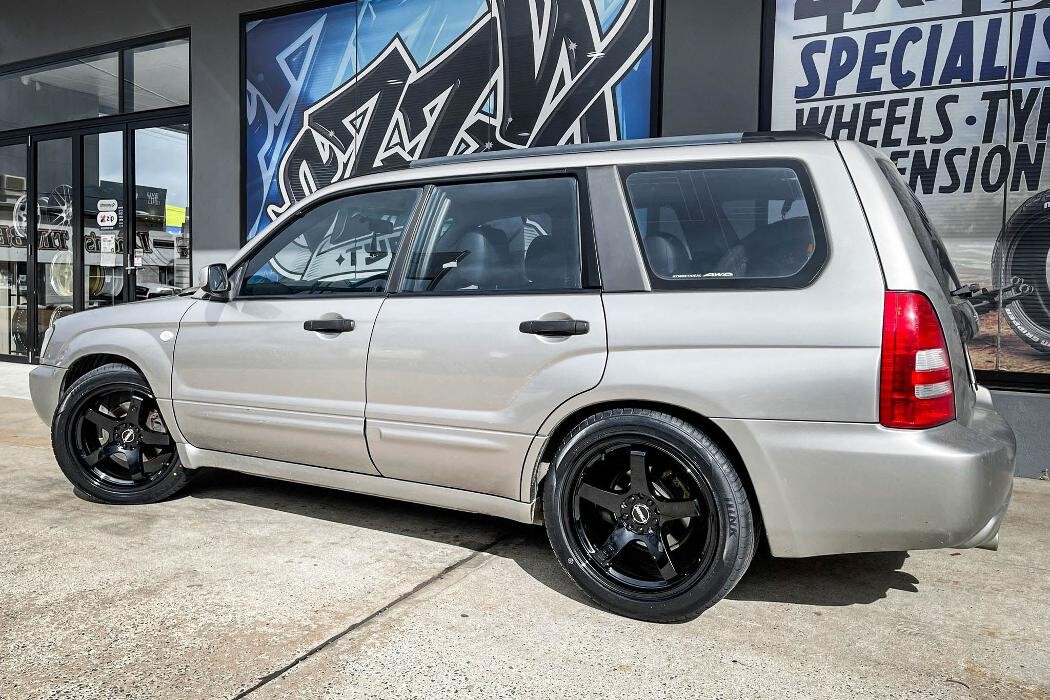 Images Ozzy Tyres Fyshwick | Tyres Canberra | Wheels & Tyres ACT | 4x4 Centre