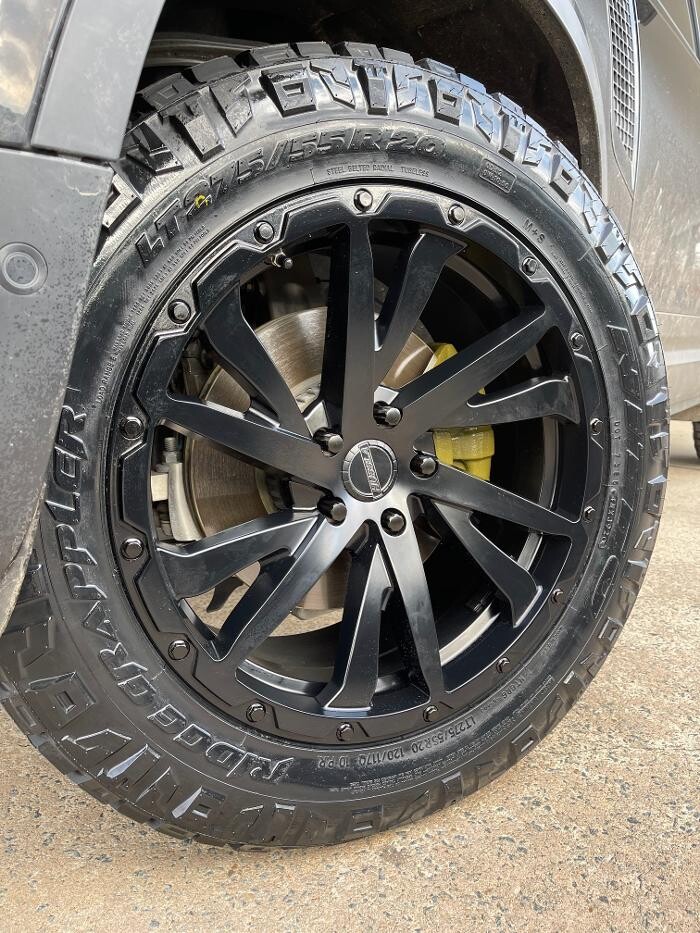 Images Ozzy Tyres Fyshwick | Tyres Canberra | Wheels & Tyres ACT | 4x4 Centre