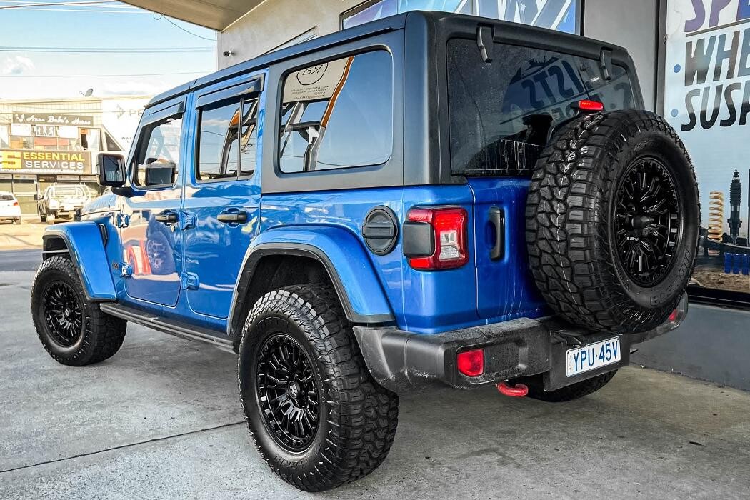 Images Ozzy Tyres Fyshwick | Tyres Canberra | Wheels & Tyres ACT | 4x4 Centre