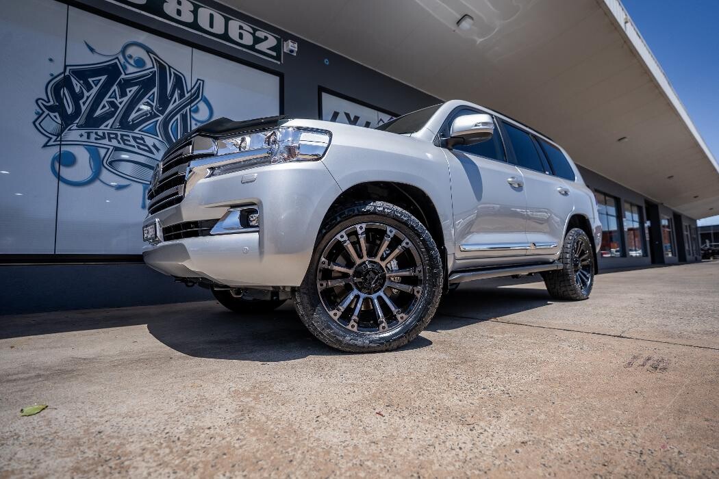 Images Ozzy Tyres Fyshwick | Tyres Canberra | Wheels & Tyres ACT | 4x4 Centre