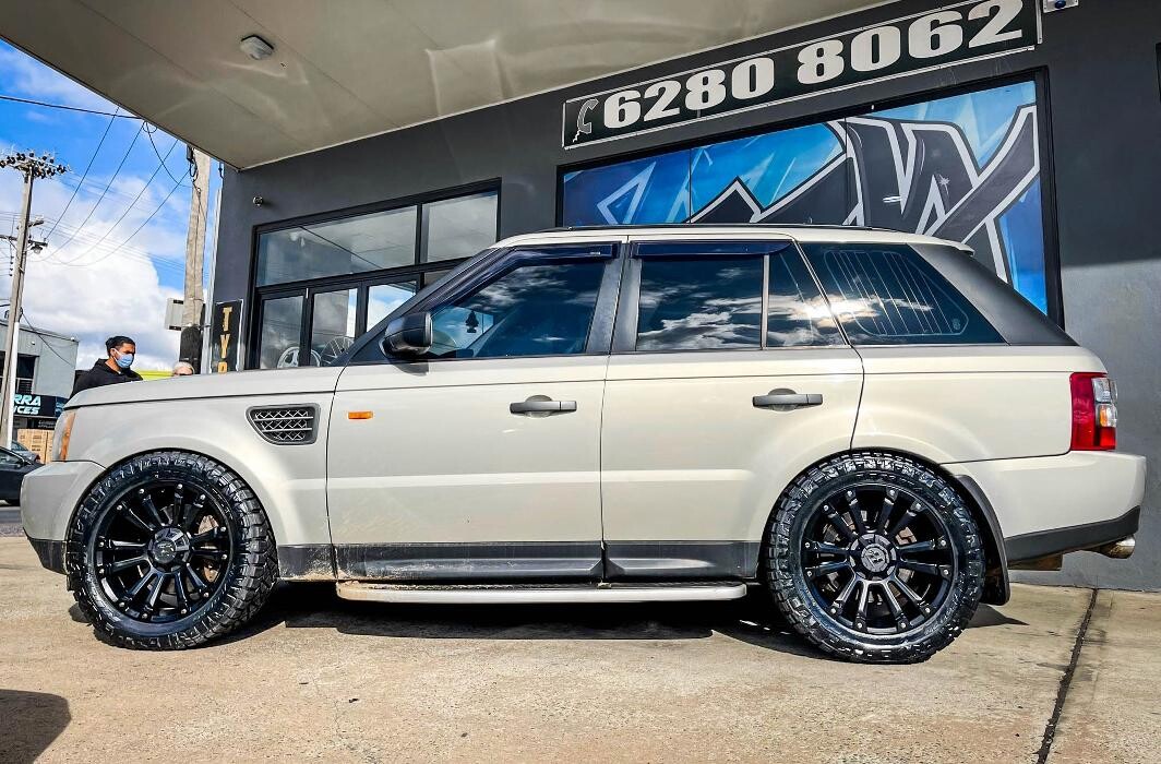 Images Ozzy Tyres Fyshwick | Tyres Canberra | Wheels & Tyres ACT | 4x4 Centre