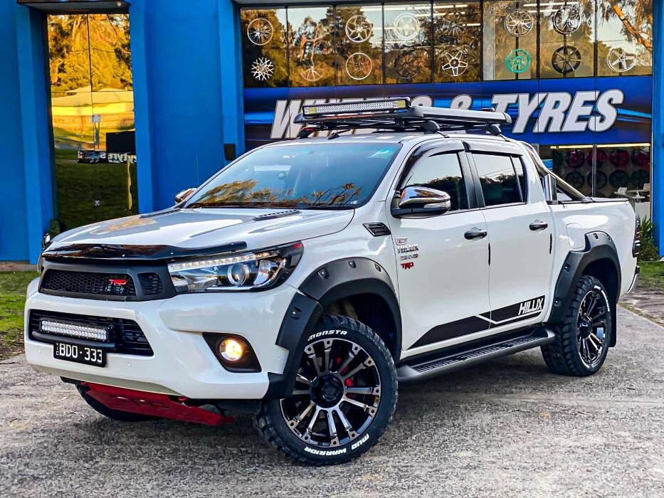 Images Ozzy Tyres Fyshwick | Tyres Canberra | Wheels & Tyres ACT | 4x4 Centre
