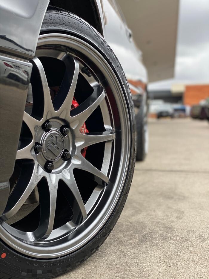 Images Ozzy Tyres Fyshwick | Tyres Canberra | Wheels & Tyres ACT | 4x4 Centre