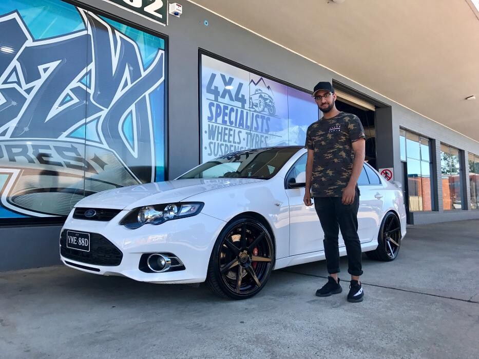 Images Ozzy Tyres Fyshwick | Tyres Canberra | Wheels & Tyres ACT | 4x4 Centre