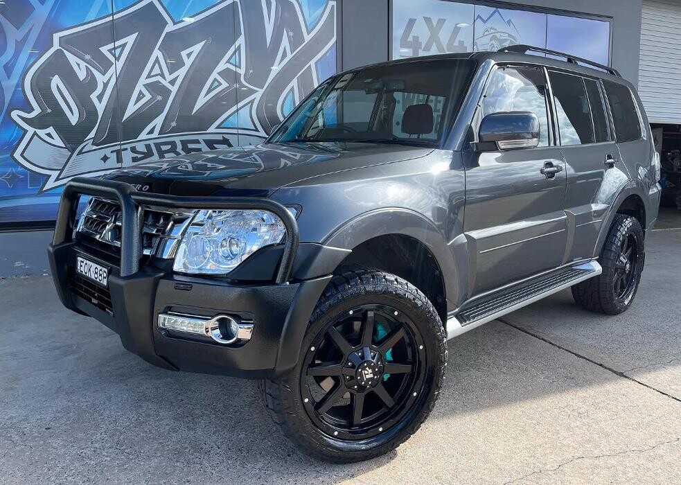 Images Ozzy Tyres Fyshwick | Tyres Canberra | Wheels & Tyres ACT | 4x4 Centre