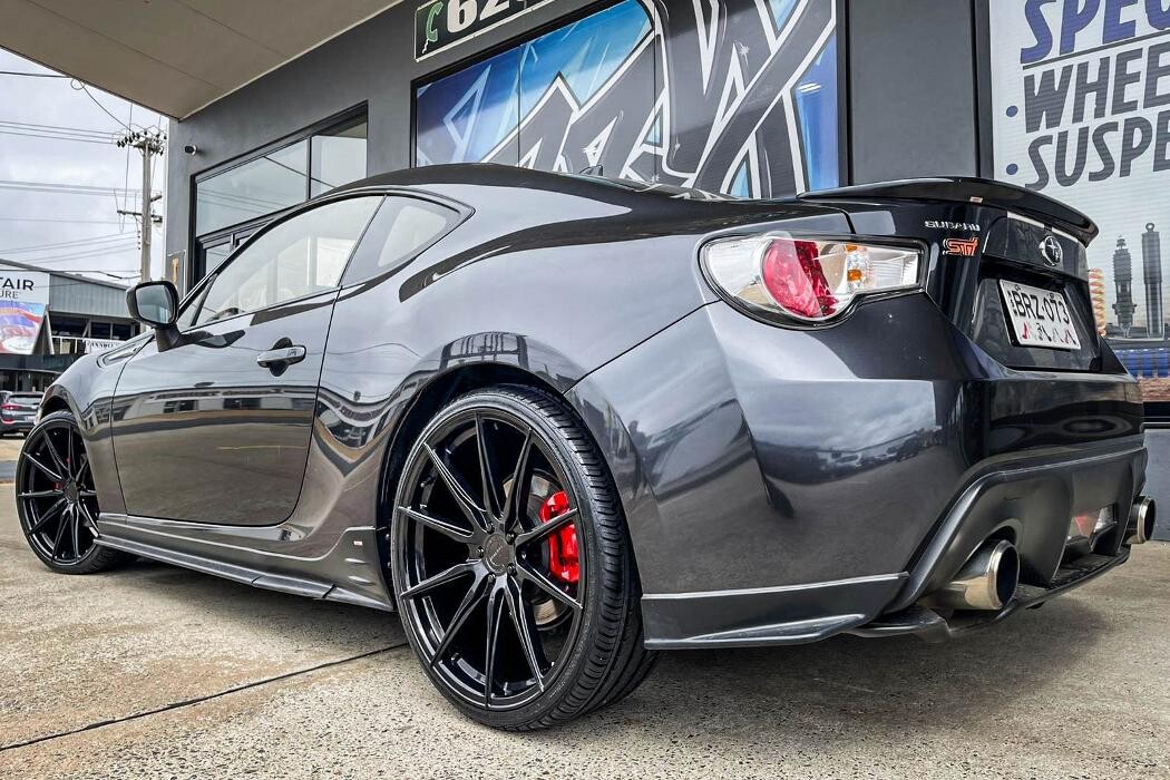 Images Ozzy Tyres Fyshwick | Tyres Canberra | Wheels & Tyres ACT | 4x4 Centre