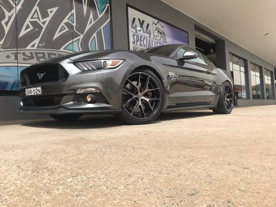 Images Ozzy Tyres Fyshwick | Tyres Canberra | Wheels & Tyres ACT | 4x4 Centre