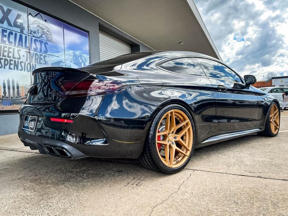 Images Ozzy Tyres Fyshwick | Tyres Canberra | Wheels & Tyres ACT | 4x4 Centre
