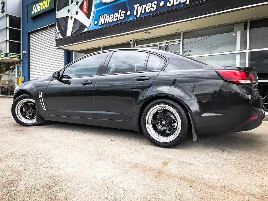 Images Ozzy Tyres Fyshwick | Tyres Canberra | Wheels & Tyres ACT | 4x4 Centre