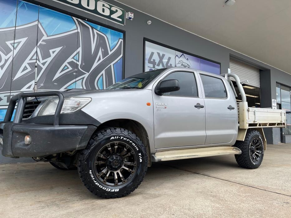 Images Ozzy Tyres Fyshwick | Tyres Canberra | Wheels & Tyres ACT | 4x4 Centre