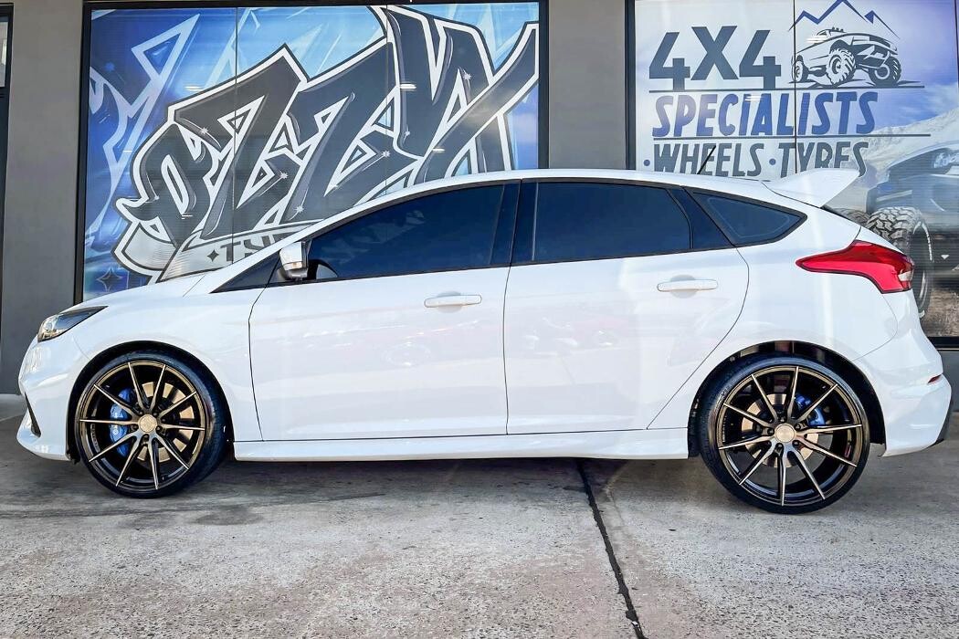 Images Ozzy Tyres Fyshwick | Tyres Canberra | Wheels & Tyres ACT | 4x4 Centre