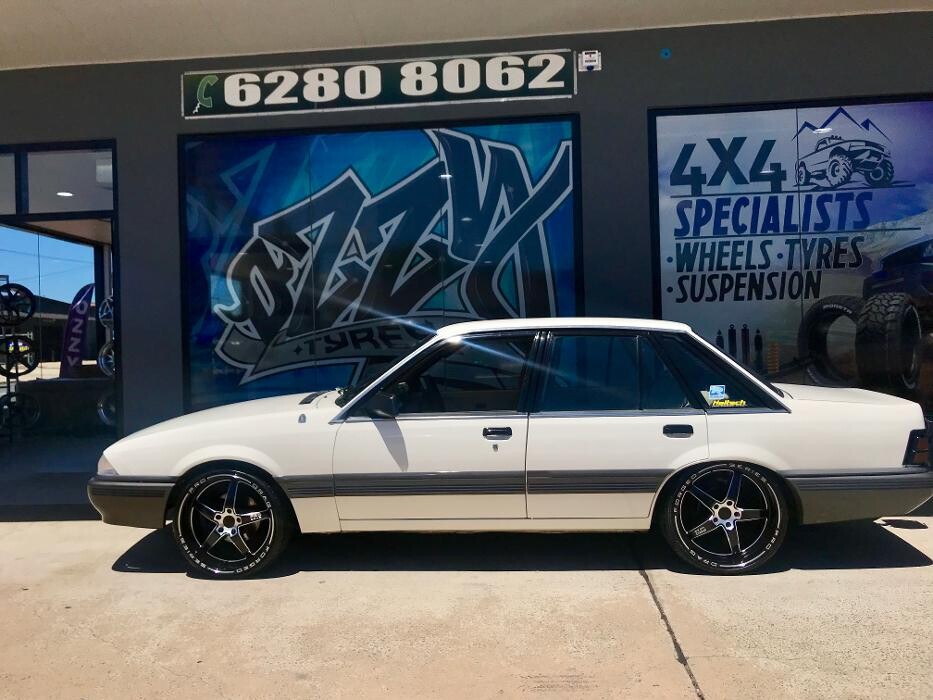 Images Ozzy Tyres Fyshwick | Tyres Canberra | Wheels & Tyres ACT | 4x4 Centre