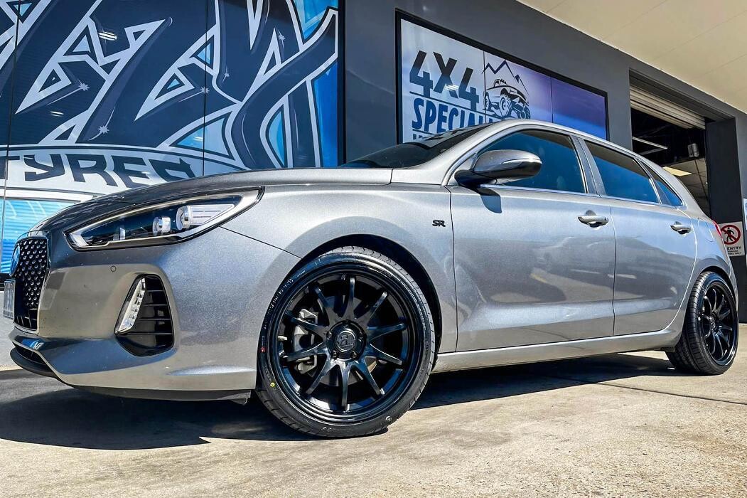 Images Ozzy Tyres Fyshwick | Tyres Canberra | Wheels & Tyres ACT | 4x4 Centre