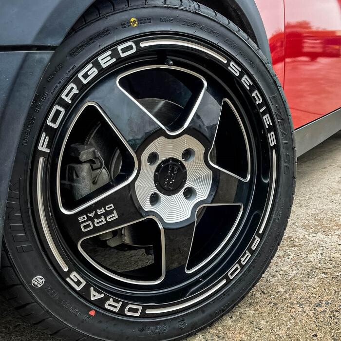 Images Ozzy Tyres Fyshwick | Tyres Canberra | Wheels & Tyres ACT | 4x4 Centre