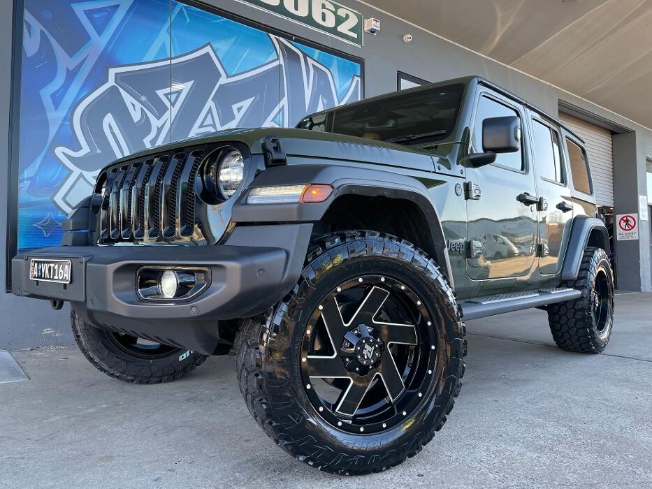 Images Ozzy Tyres Fyshwick | Tyres Canberra | Wheels & Tyres ACT | 4x4 Centre