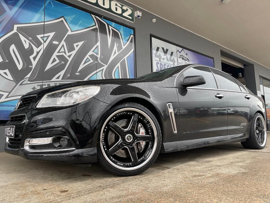Images Ozzy Tyres Fyshwick | Tyres Canberra | Wheels & Tyres ACT | 4x4 Centre