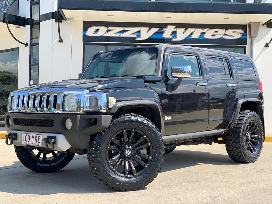 Images Ozzy Tyres Fyshwick | Tyres Canberra | Wheels & Tyres ACT | 4x4 Centre