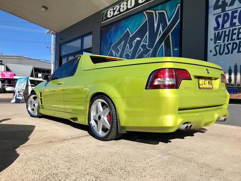 Images Ozzy Tyres Fyshwick | Tyres Canberra | Wheels & Tyres ACT | 4x4 Centre