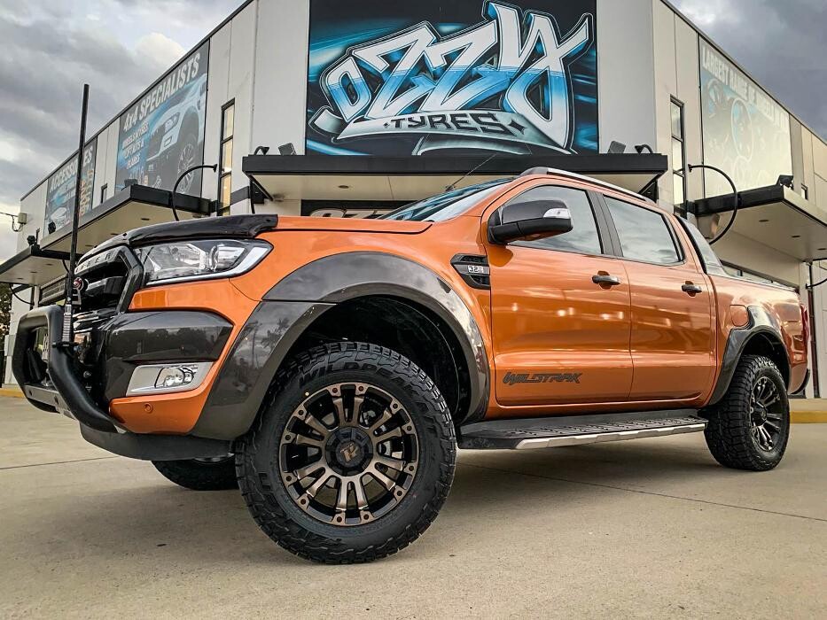 Images Ozzy Tyres Fyshwick | Tyres Canberra | Wheels & Tyres ACT | 4x4 Centre