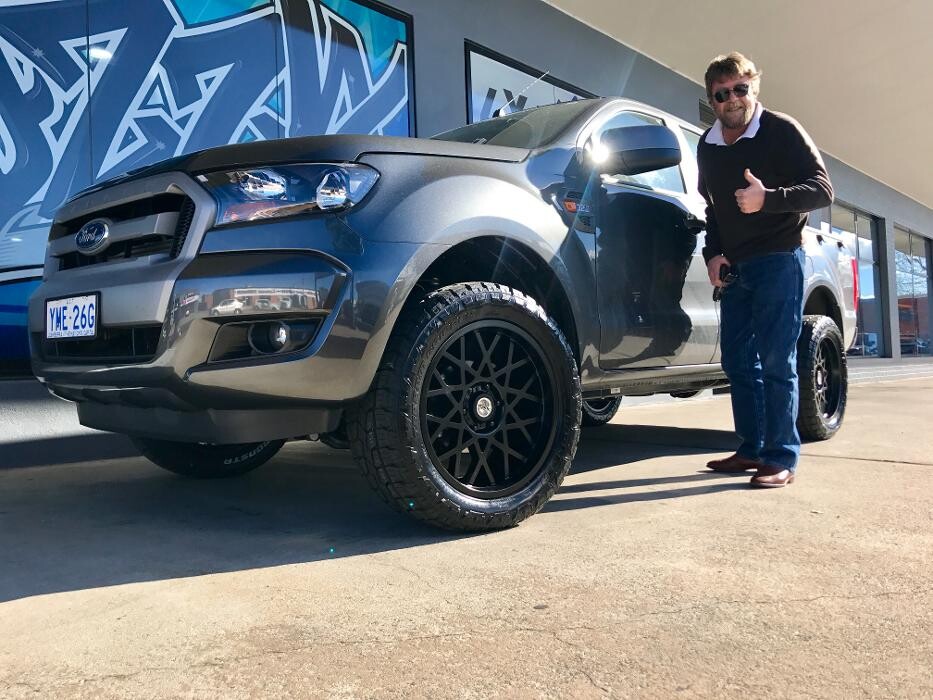 Images Ozzy Tyres Fyshwick | Tyres Canberra | Wheels & Tyres ACT | 4x4 Centre