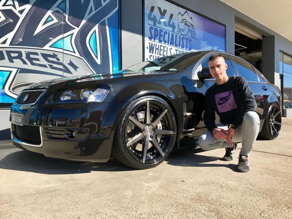 Images Ozzy Tyres Fyshwick | Tyres Canberra | Wheels & Tyres ACT | 4x4 Centre