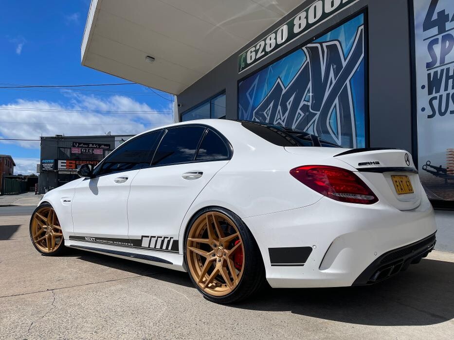 Images Ozzy Tyres Fyshwick | Tyres Canberra | Wheels & Tyres ACT | 4x4 Centre