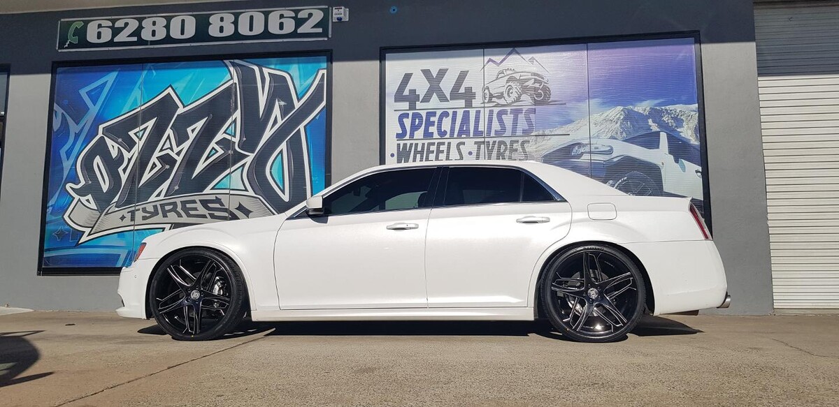 Images Ozzy Tyres Fyshwick | Tyres Canberra | Wheels & Tyres ACT | 4x4 Centre