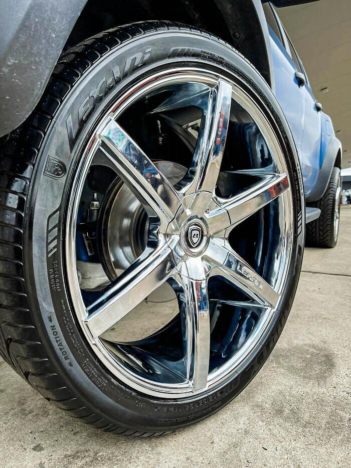 Images Ozzy Tyres Fyshwick | Tyres Canberra | Wheels & Tyres ACT | 4x4 Centre