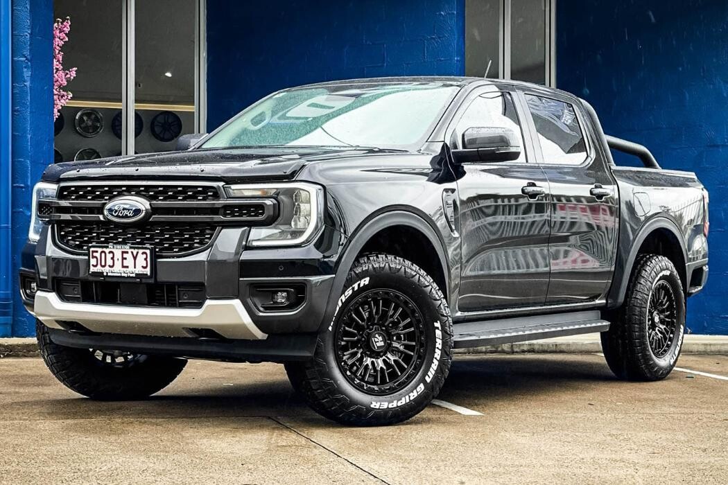 Images Ozzy Tyres Fyshwick | Tyres Canberra | Wheels & Tyres ACT | 4x4 Centre