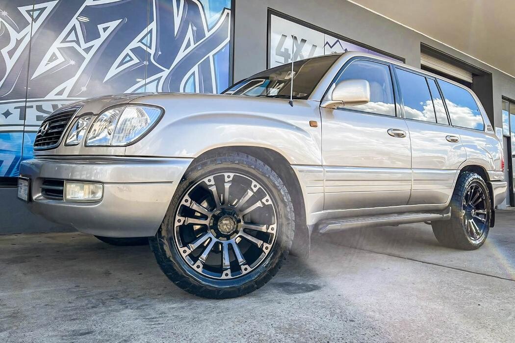 Images Ozzy Tyres Fyshwick | Tyres Canberra | Wheels & Tyres ACT | 4x4 Centre