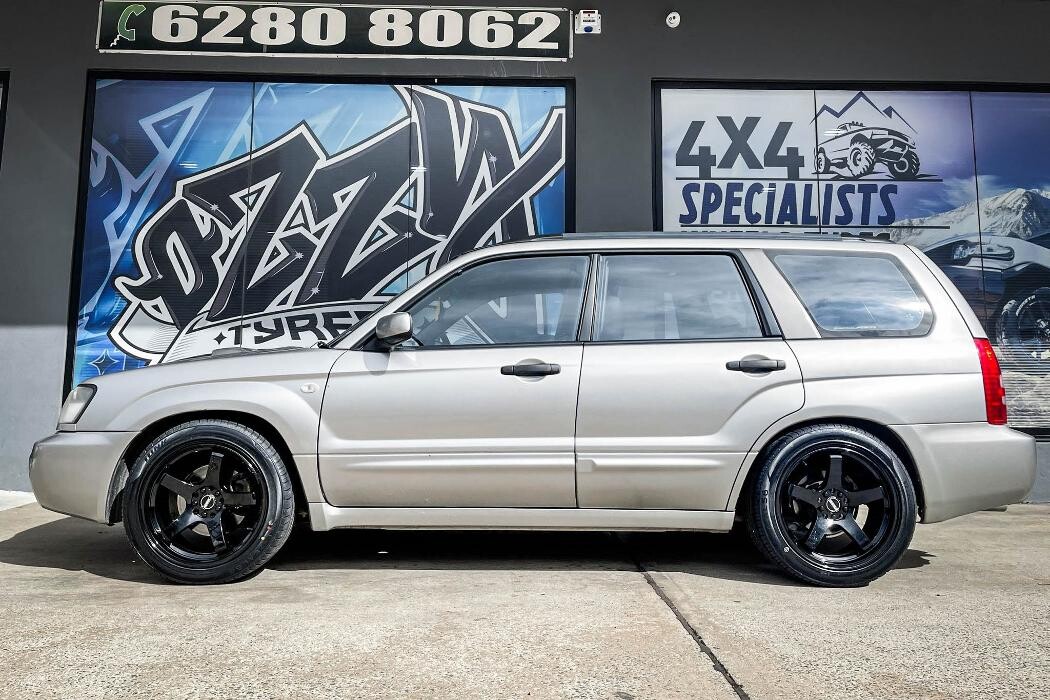 Images Ozzy Tyres Fyshwick | Tyres Canberra | Wheels & Tyres ACT | 4x4 Centre