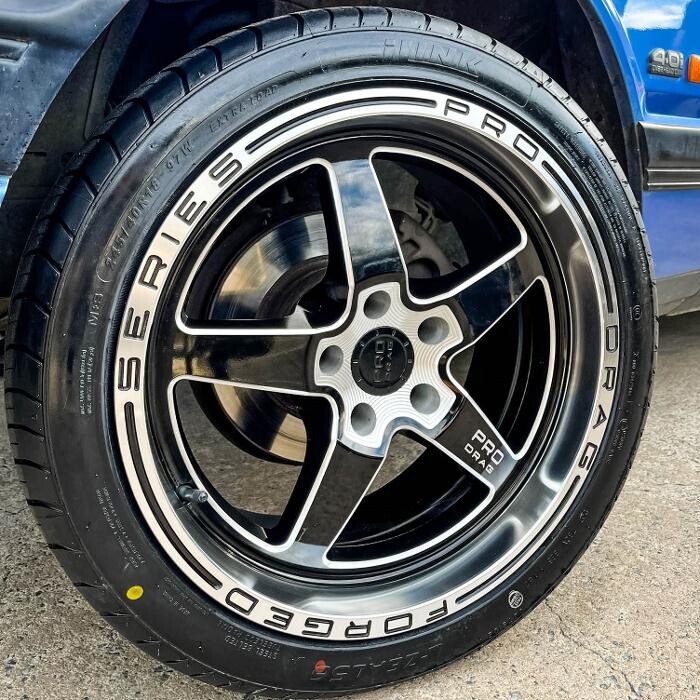 Images Ozzy Tyres Fyshwick | Tyres Canberra | Wheels & Tyres ACT | 4x4 Centre