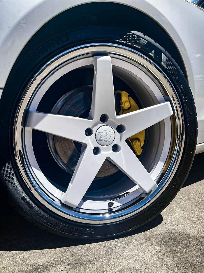 Images Ozzy Tyres Fyshwick | Tyres Canberra | Wheels & Tyres ACT | 4x4 Centre