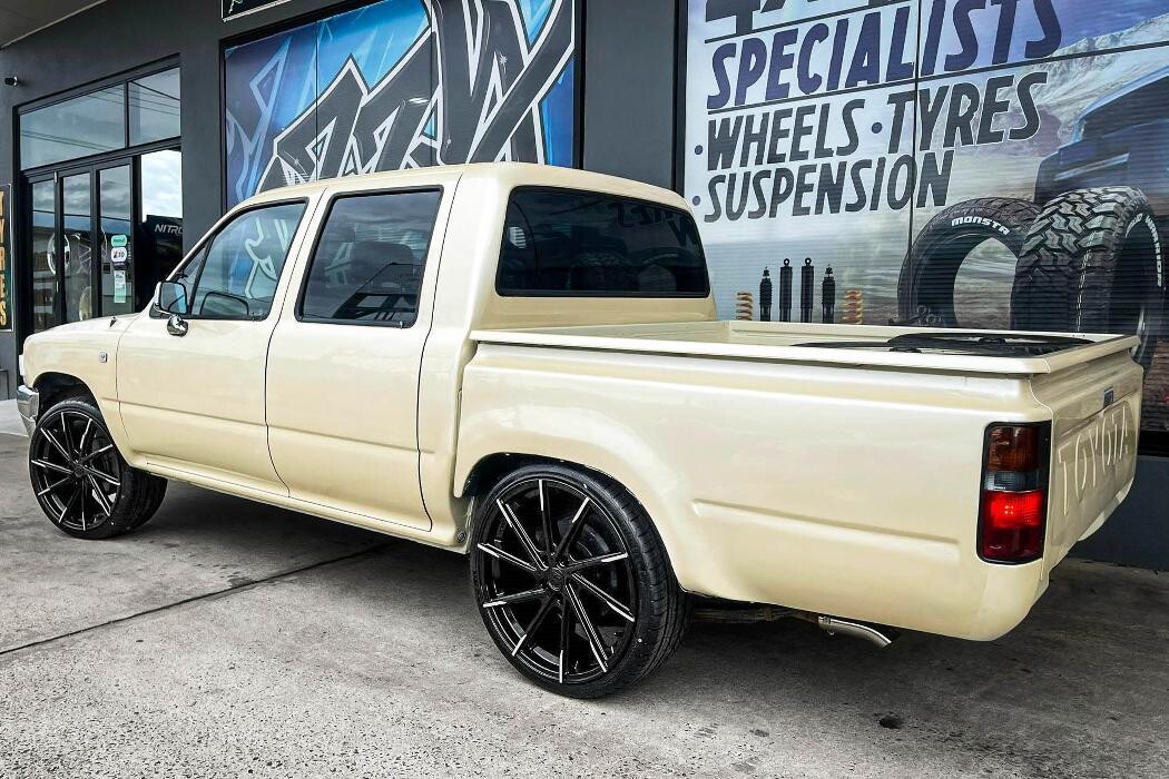 Images Ozzy Tyres Fyshwick | Tyres Canberra | Wheels & Tyres ACT | 4x4 Centre