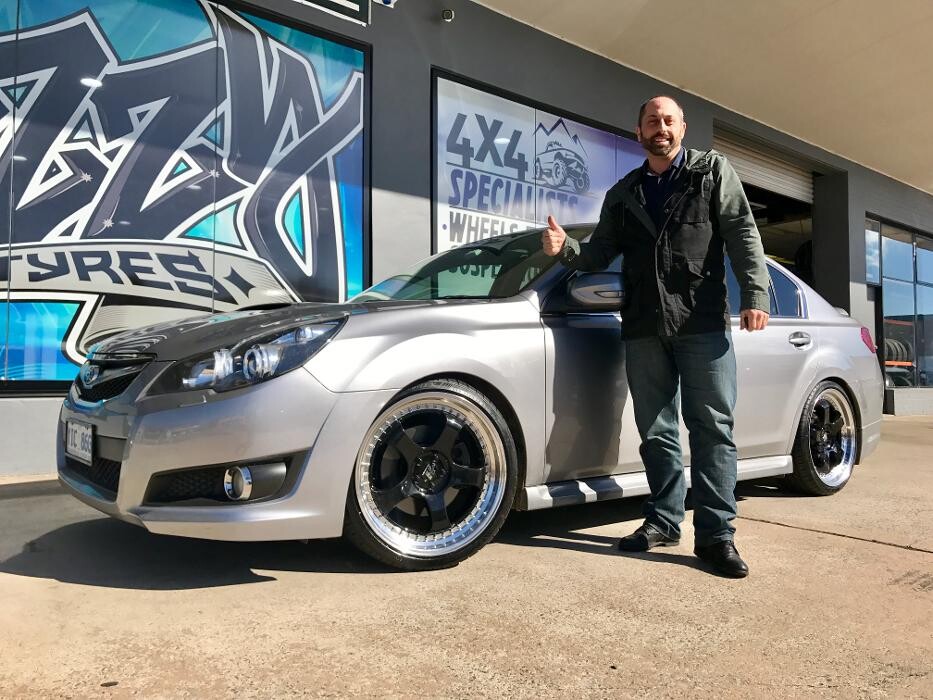 Images Ozzy Tyres Fyshwick | Tyres Canberra | Wheels & Tyres ACT | 4x4 Centre