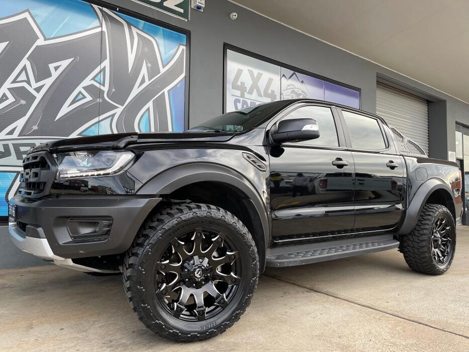 Images Ozzy Tyres Fyshwick | Tyres Canberra | Wheels & Tyres ACT | 4x4 Centre