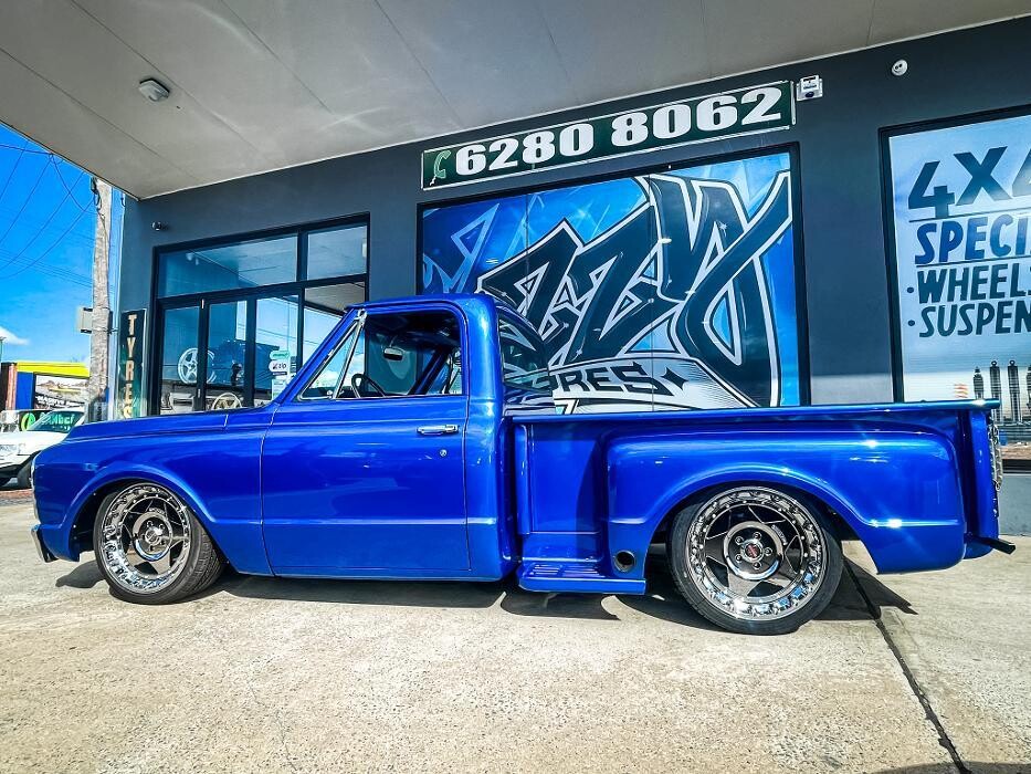 Images Ozzy Tyres Fyshwick | Tyres Canberra | Wheels & Tyres ACT | 4x4 Centre
