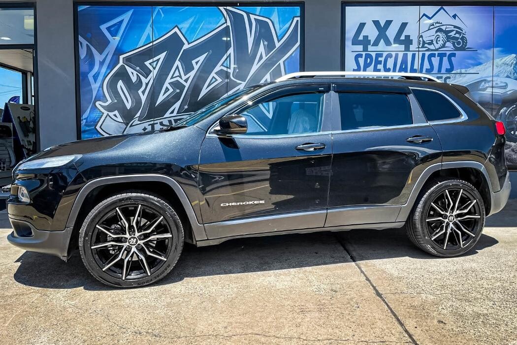 Images Ozzy Tyres Fyshwick | Tyres Canberra | Wheels & Tyres ACT | 4x4 Centre