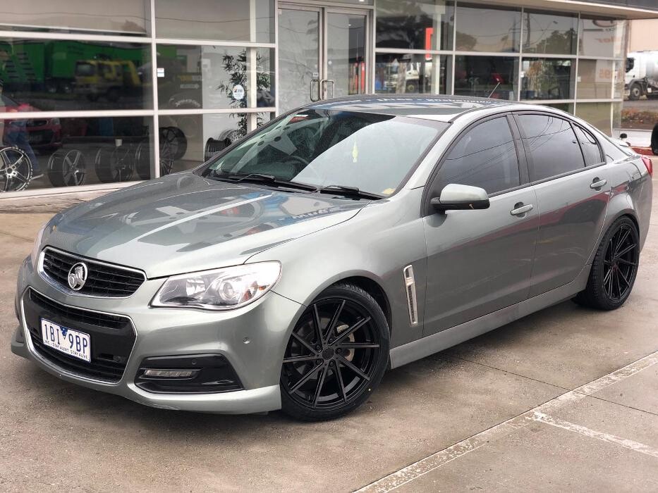 Images Ozzy Tyres Fyshwick | Tyres Canberra | Wheels & Tyres ACT | 4x4 Centre