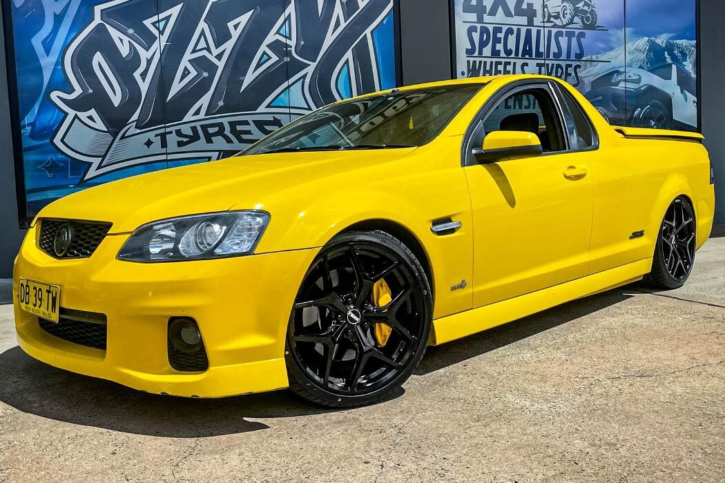 Images Ozzy Tyres Fyshwick | Tyres Canberra | Wheels & Tyres ACT | 4x4 Centre