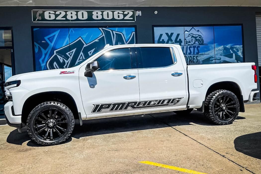 Images Ozzy Tyres Fyshwick | Tyres Canberra | Wheels & Tyres ACT | 4x4 Centre