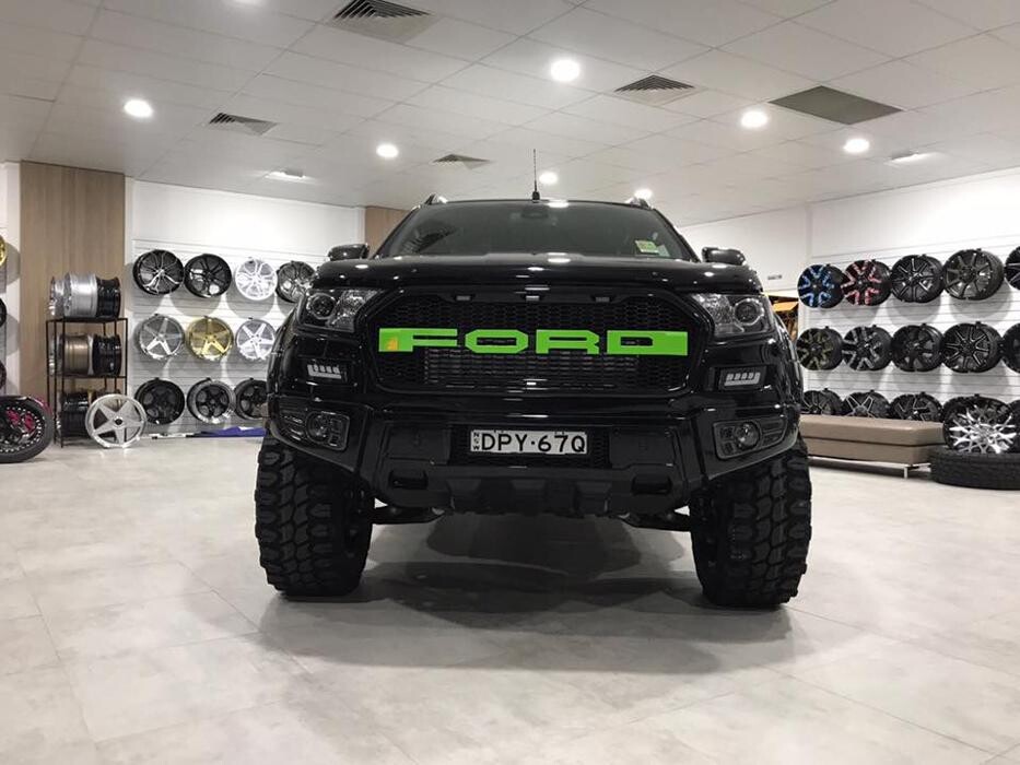 Images Ozzy Tyres Fyshwick | Tyres Canberra | Wheels & Tyres ACT | 4x4 Centre