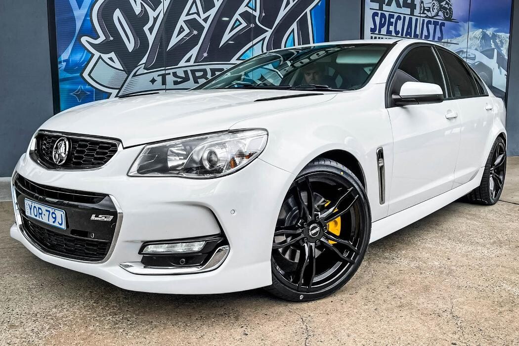 Images Ozzy Tyres Fyshwick | Tyres Canberra | Wheels & Tyres ACT | 4x4 Centre